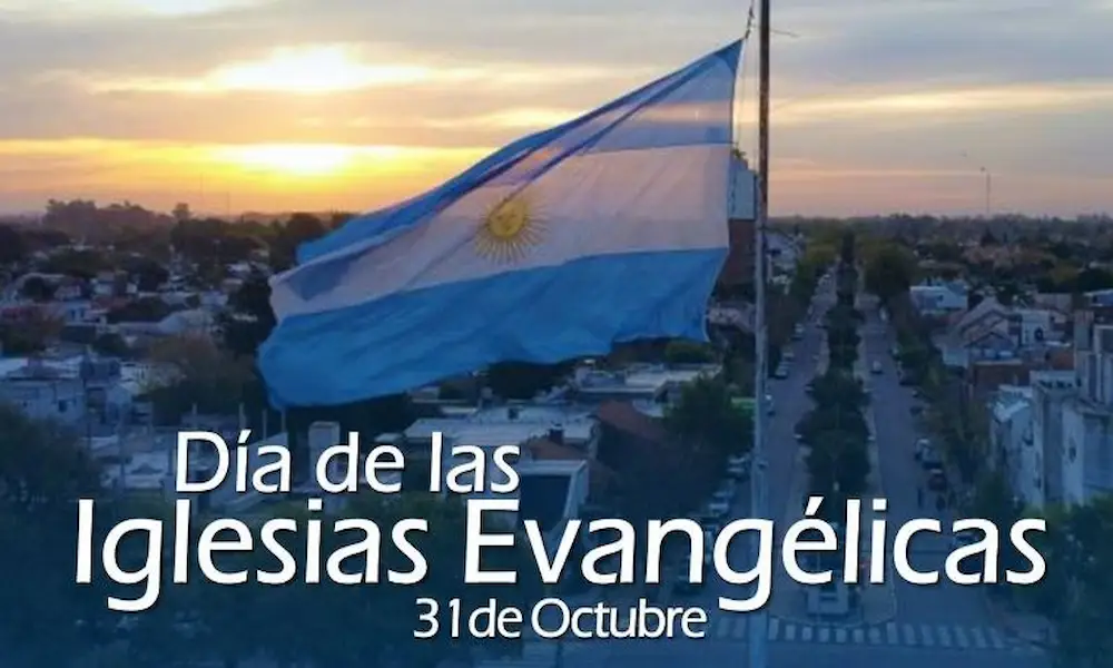 bandera de argentina celebrando 31 de octubre dia de iglesias evangelicas