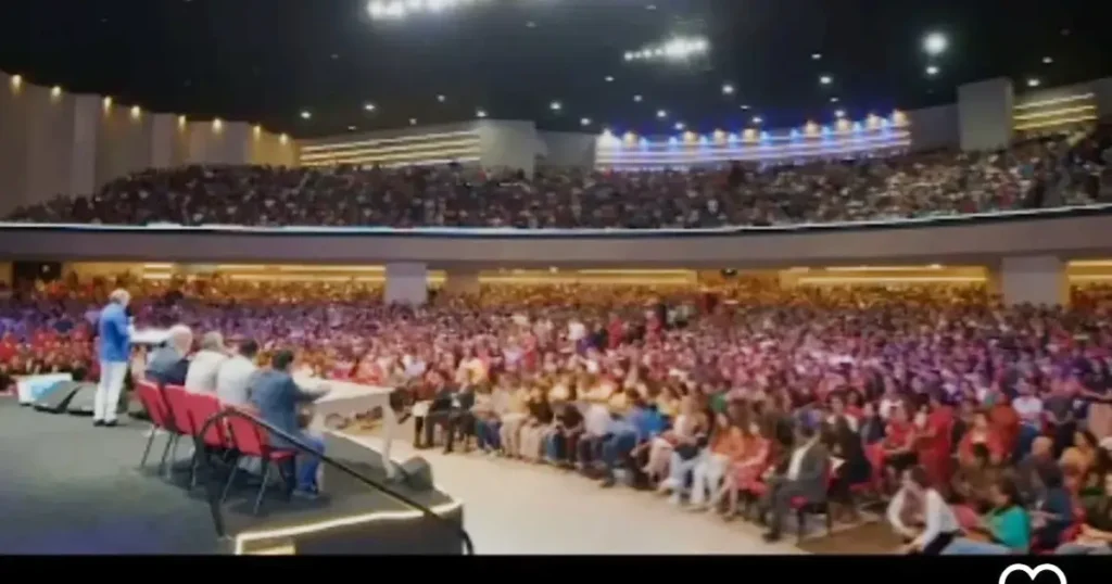 la iglesia cuadrangular más grande de brasil se separo de su denominacion esto lo hizo en un sesion en el templo