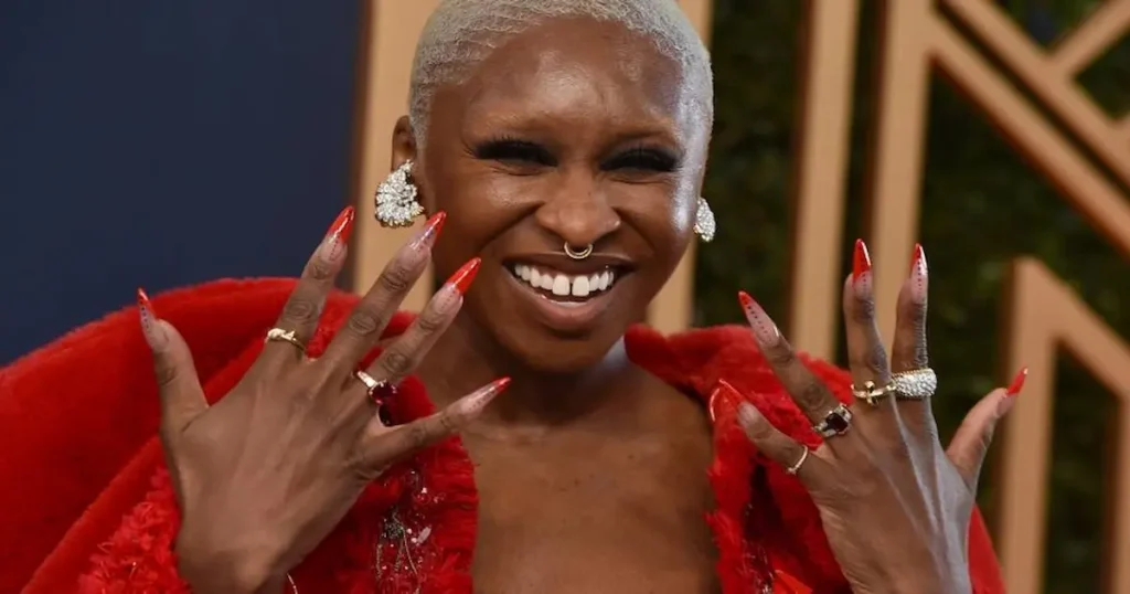 La reconocida actriz y cantante británica, Cynthia Erivo, ha sido confirmada como la protagonista de la nueva adaptación del icónico musical Jesus