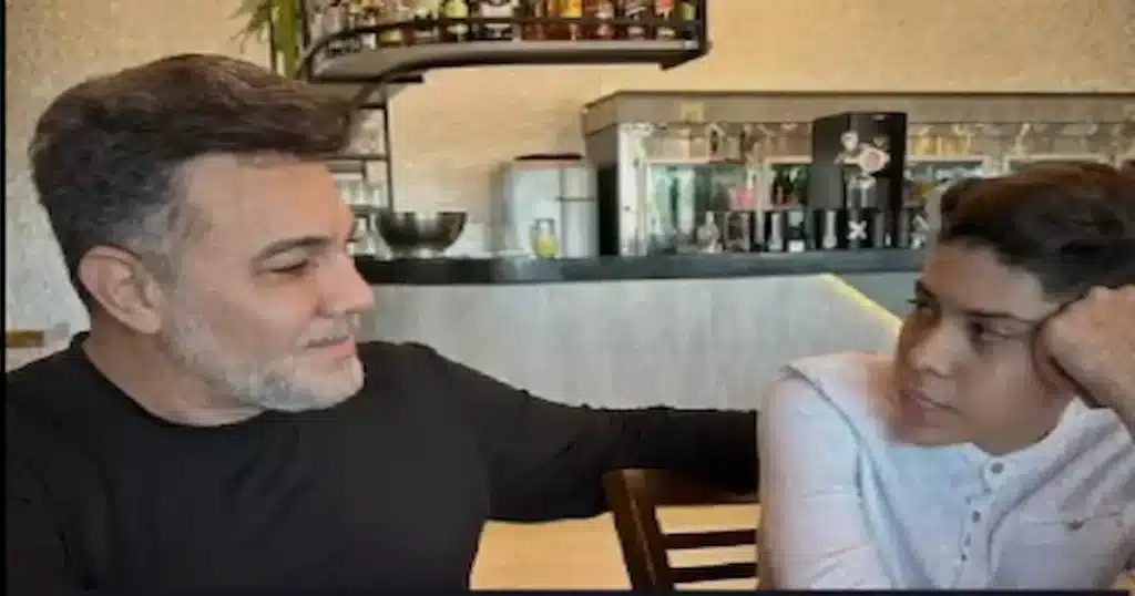 El pastor Feliciano hablando con el autodenominado profeta Migel Oliveira