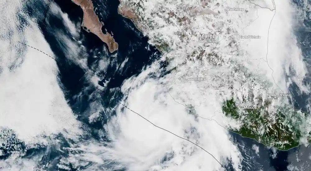 imagen del avance del huracán Flossie que ascendió a categoría 3