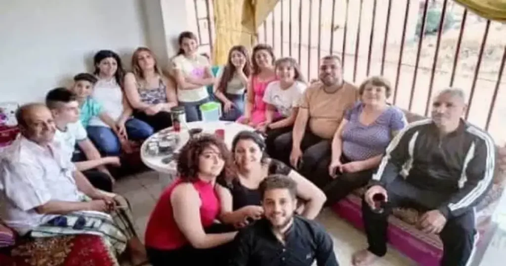 un pastor cristiano evangélico son su familias y sus padres fueron masacrados en Siria