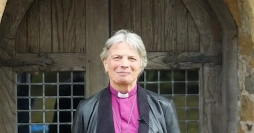 Iglesia en Gales elige líder con vida lesbiana momento trágico