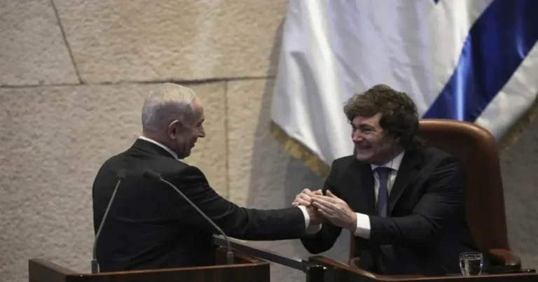 El presidente argentino Javier Milei está respaldando el lanzamiento de una nueva iniciativa diplomática de un millón