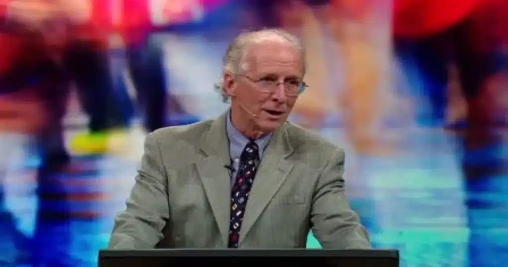 El reconocido pastor y autor John Piper, de 79 años, exhortó a los cristianos a practicar lo que denominó “pureza radical”