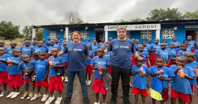 De acordo com um relatório da CBN News, o Brasil ocupa hoje o segundo lugar no ranking mundial de envio de missionários, sendo superado apenas pelos Estados Unidos.