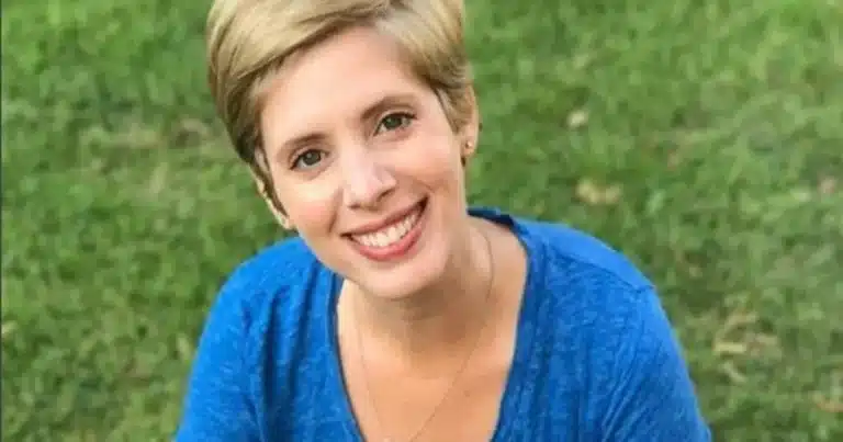 La actriz Dani Valente, conocida por su papel como “Efigênia” en el programa humorístico Zorra Total, vivió una transformación