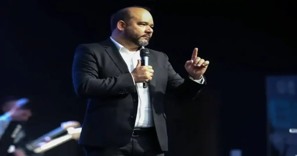 Pastor sair da igreja não significa perder a salvação