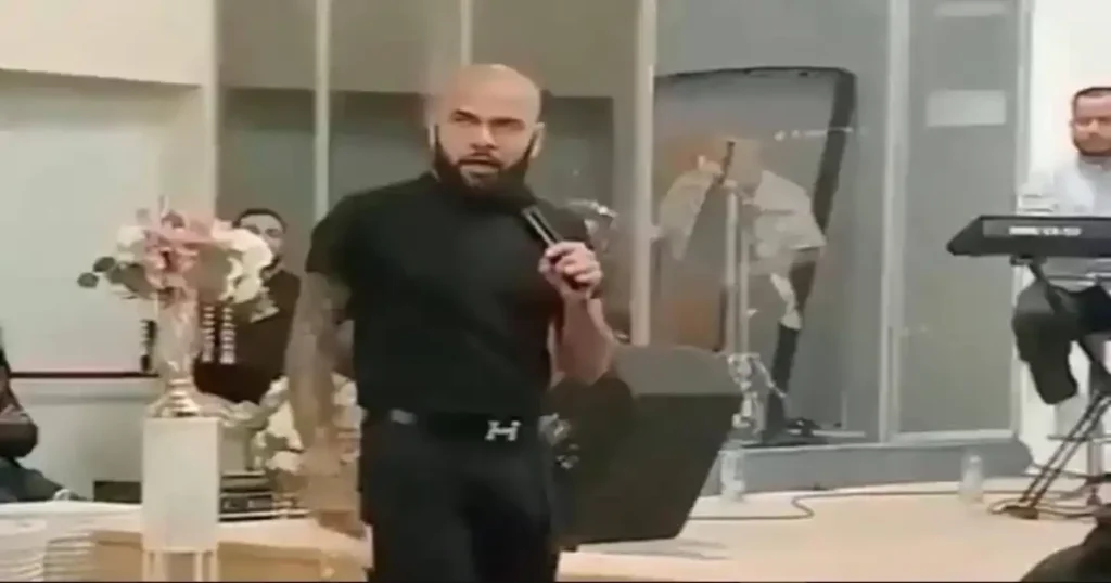 Exfutbolista Dani Alves reaparece predicando en iglesia