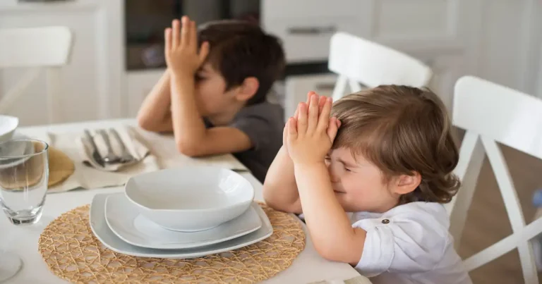 Niños nacen con fe estudio revela predisposición espiritual hacia la ´busqueda de Dios