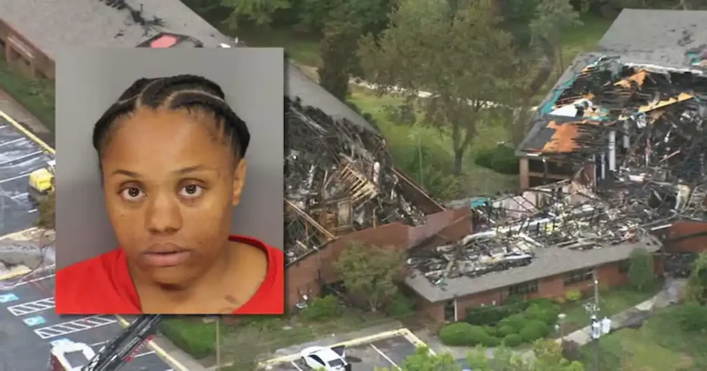 en la foto la mujer supuestamente poseida por un demonio segun el pastor después que incendiara su iglesia en eeuu