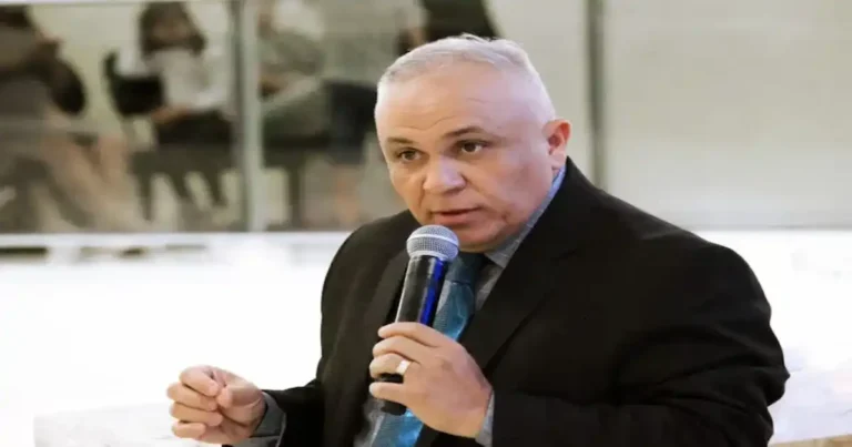 Pastor condena comercio espiritual vemos a Dios obrar sin cobrar