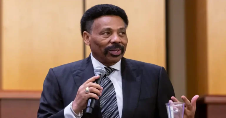 Tony Evans restaurado al ministerio después de un pecado no revelado
