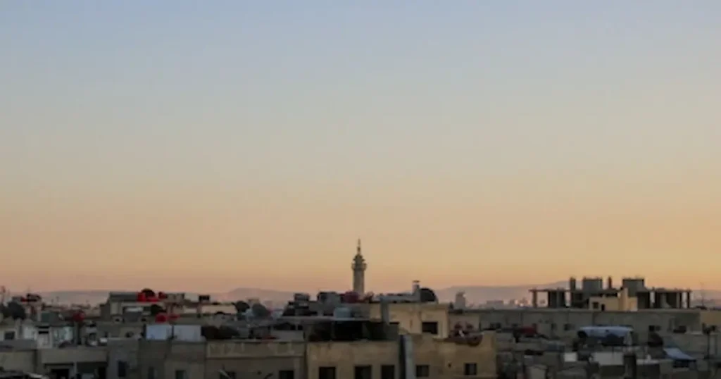 “dedicación a la paz y la reconciliación”, alertó que la iglesia en Siria está “muriendo” debido a la prolongada crisis política