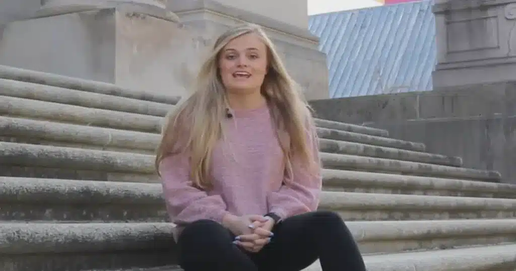 Lindsey Whiteside, ex ministra juvenil de la Iglesia Getwell en Hernando, Mississippi, ha regresado a prisión y permanecerá tras las rejas hasta su juicio federal programado