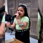 Niña / menina de 8 años inspira el avivamiento evangélico de Brasil