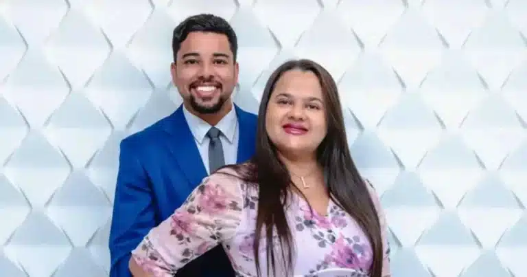 Foto de Helder Oliveira e sua esposa