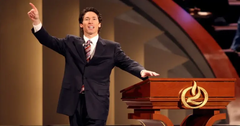 Político humilló a Joel Osteen con la Biblia en su propia iglesia Bulo viral