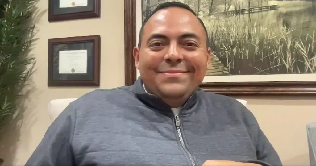 Ante el clima de incertidumbre que atraviesan las comunidades inmigrantes en Estados Unidos, el Dr. Charles H. Torres, Presidente