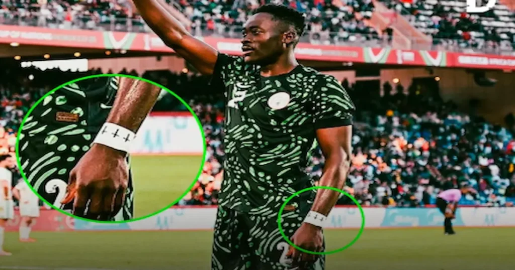 Varios jugadores de la selección de Nigeria han llamado la atención internacional durante la Copa Africana de Naciones 2025, actualmente en disputa