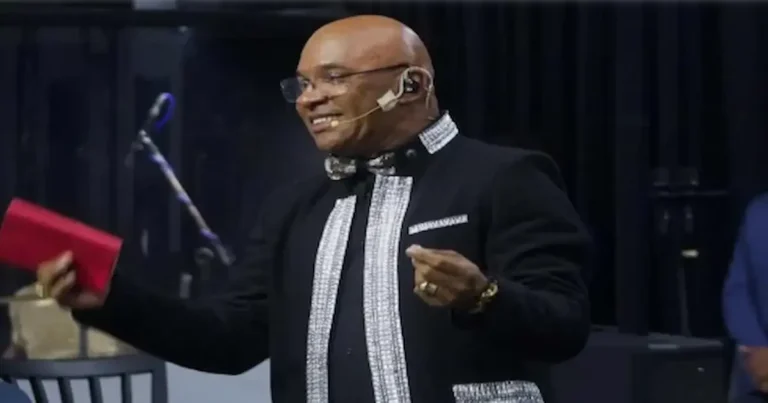 El pastor Clóvis Bernardo, líder de la Catedral Pentecostal, volvió a colocarse en el centro del debate religioso tras afirmar en un podcast