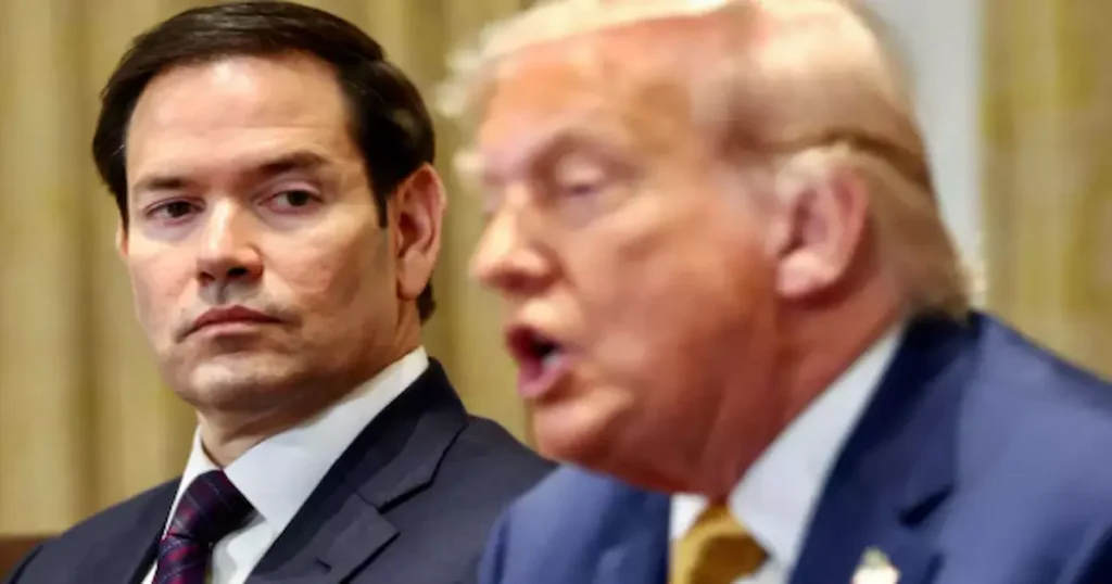 El secretario de Estado de Estados Unidos, Marco Rubio, afirmó este domingo que el presidente Donald Trump no descarta públicamente el envío de militares
