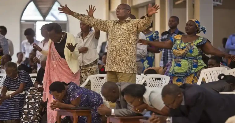 más de 10 mil iglesias en ruanda han sido cerradas