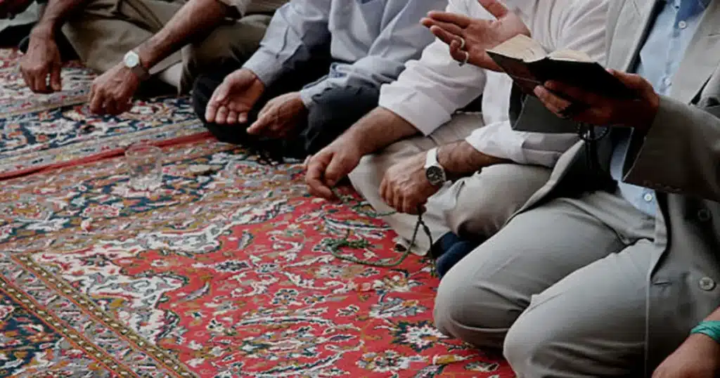 Mientras la atención mundial se centra en la creciente tensión militar en Medio Oriente, una realidad silenciosa está tomando forma dentro de Irán: