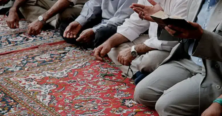 Mientras la atención mundial se centra en la creciente tensión militar en Medio Oriente, una realidad silenciosa está tomando forma dentro de Irán: