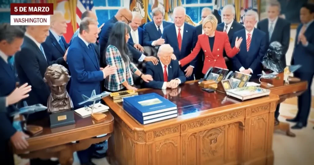 Evangéicos orando por Trump en la Casa Blanca el 5 de marzo 2026