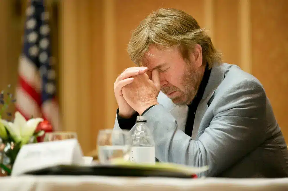 d978d9 29a284ca5c8747d682758a9b995cb4bemv2 1