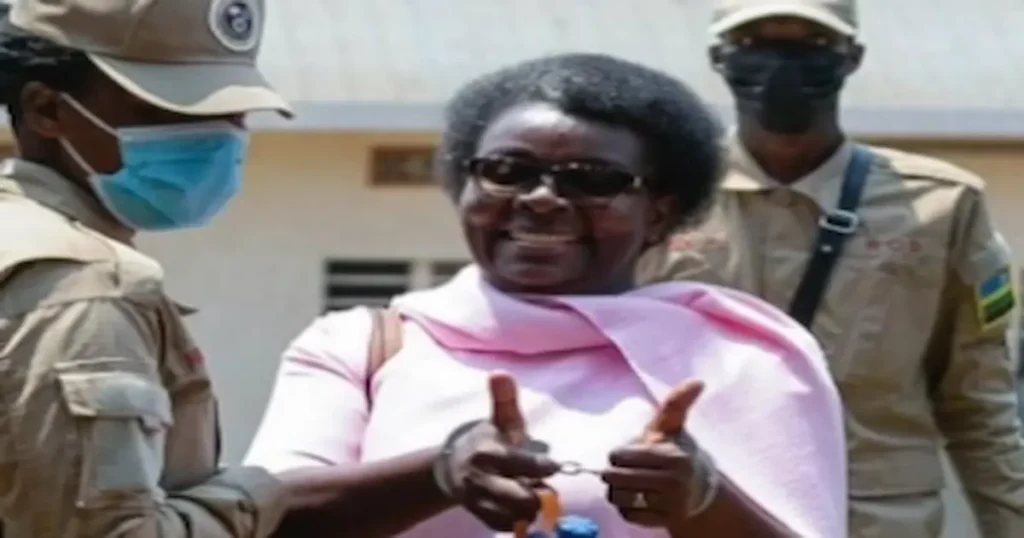La dirigente opositora Victoire Ingabire Umuhoza permanece detenida en Ruanda a la espera de juicio, en medio de crecientes preocupaciones sobre libertad religiosa