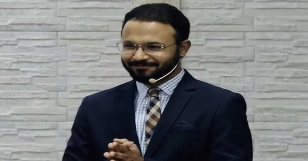 El teólogo y apologista brasileño Caio Modesto desató un intenso debate en comunidades cristianas tras afirmar que las parejas creyentes que deciden no tener hijos,