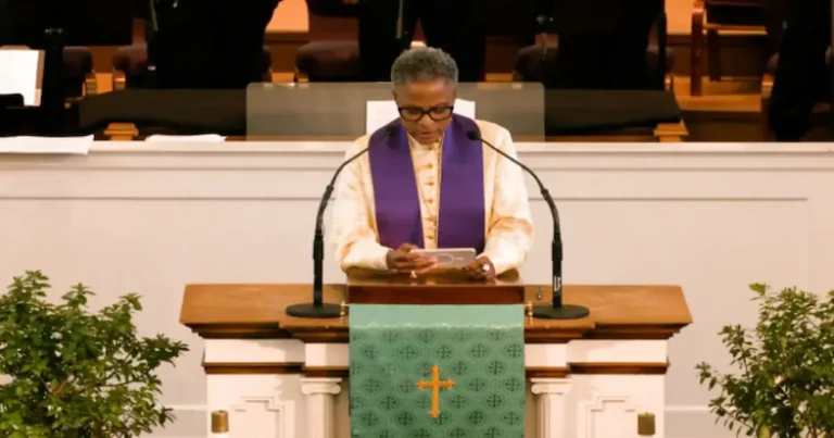 Una declaración de la pastora Yvette Flunder, líder de la Iglesia Unida de Cristo Ciudad de Refugio, ha generado un intenso debate en redes sociales