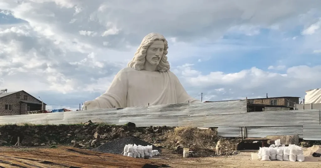 Armenia continúa avanzando en la construcción de la que será la estatua de Jesucristo más alta del mundo, un ambicioso proyecto