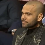 El exfutbolista brasileño Dani Alves compartió recientemente un impactante testimonio de fe en el que aseguró que su vida fue transformada