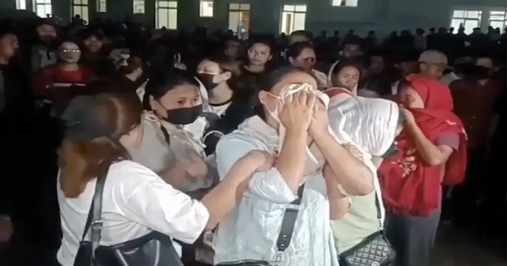 de los cuerpos de seis hombres naga, incluidos dos pastores cristianos, que habían sido secuestrados en mayo en medio