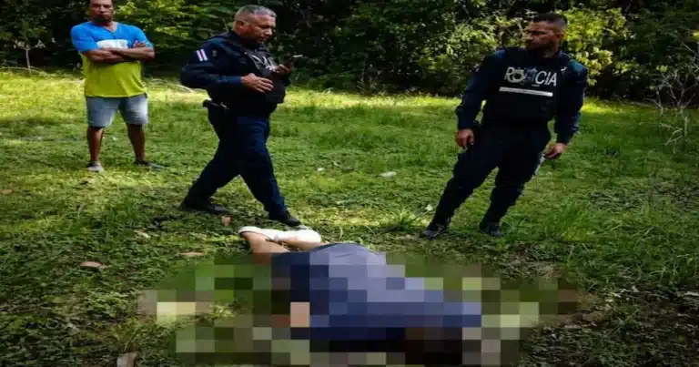 De acuerdo con las primeras investigaciones, el hombre habría salido de su jornada laboral y, al pasar frente a una propiedad donde había árboles de mango, ingresó presuntamente