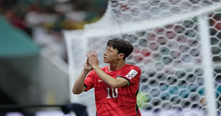 El futbolista surcoreano Lee Jae-Sung expresó públicamente su fe en Dios luego de la victoria de Corea del Sur en su debut en la Copa Mundial de 2026,