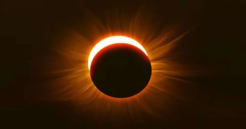 Aunque los eclipses solares totales ocurren cada uno o dos años en distintas partes del mundo, muy pocos superan los seis minutos de totalidad.