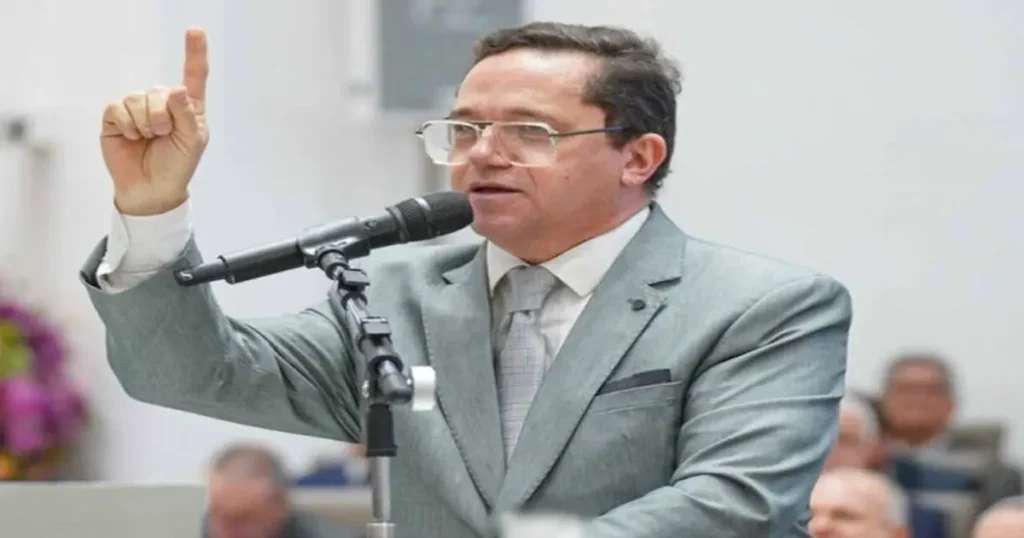El pastor brasileño Waldemir Farias, líder de una congregación de la Asamblea de Dios en Pernambuco, se volvió viral en redes sociales
