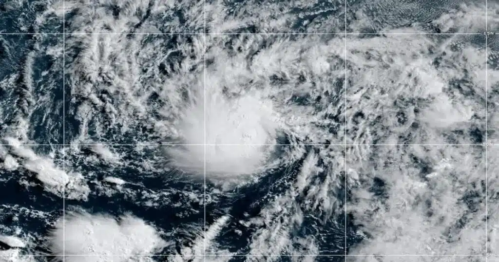 El miércoles, el Centro Nacional de Huracanes (NHC, por sus siglas en inglés) confirmó la formación de la tormenta tropical Amanda,