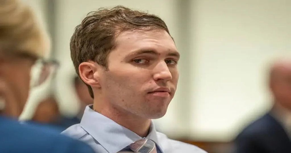 Un juez del estado de Utah declaró en desacato al fiscal encargado del caso contra Tyler Robinson, acusado del asesinato del activista conservador Charlie Kirk