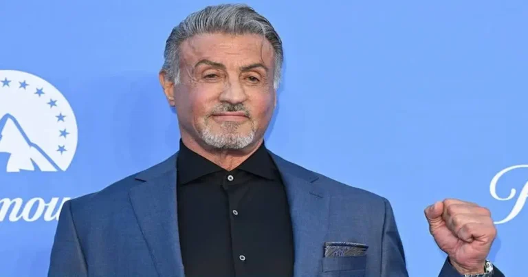 A casi 50 años del estreno de Rocky, Sylvester Stallone vuelve a captar la atención del público, esta vez por un mensaje que ha sostenido