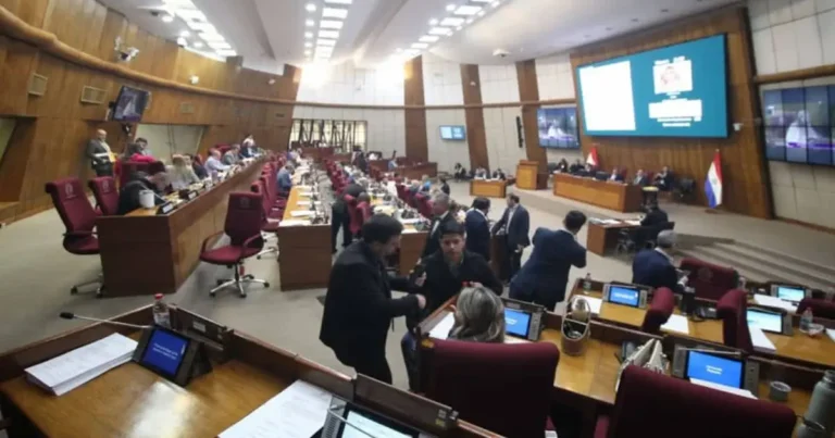 La Cámara de Diputados de Paraguay sancionó este martes el proyecto de ley que establece el último domingo de octubre como el Día Nacional de la Iglesia
